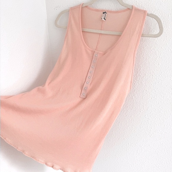 SOLD NEW Free People Intimately Laid Back Tank - Picture 6 of 10
